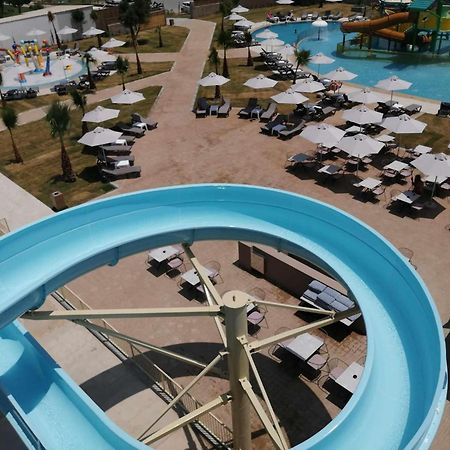 Senseana Sea Side Resort & Aquadventure أناليبسي المظهر الخارجي الصورة